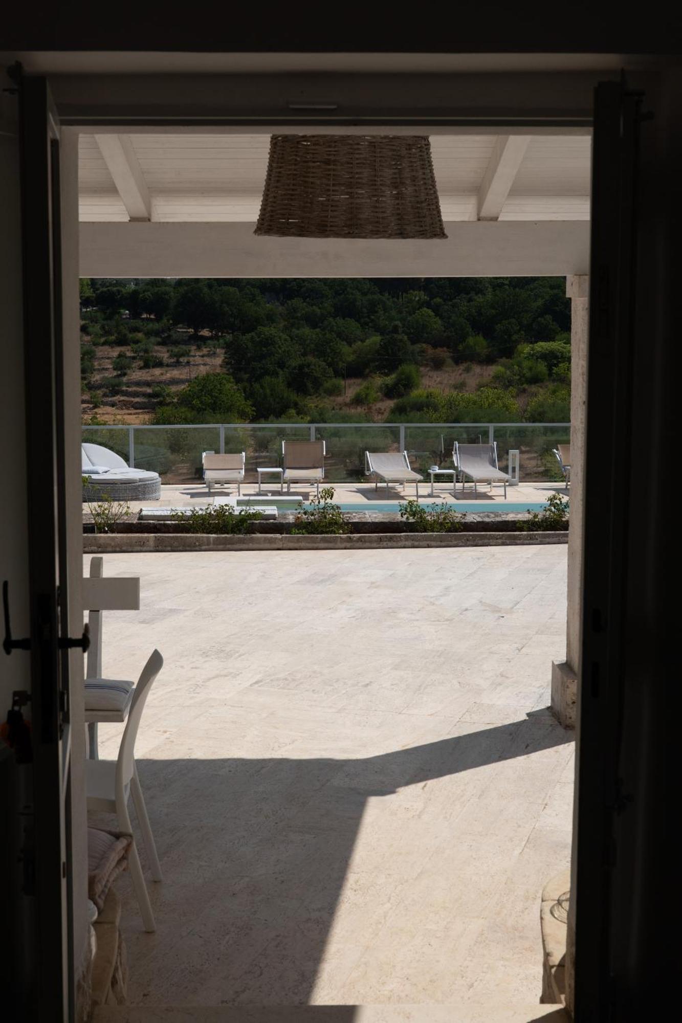 Il Trullo Di Simona Bed & Breakfast Locorotondo Exterior photo